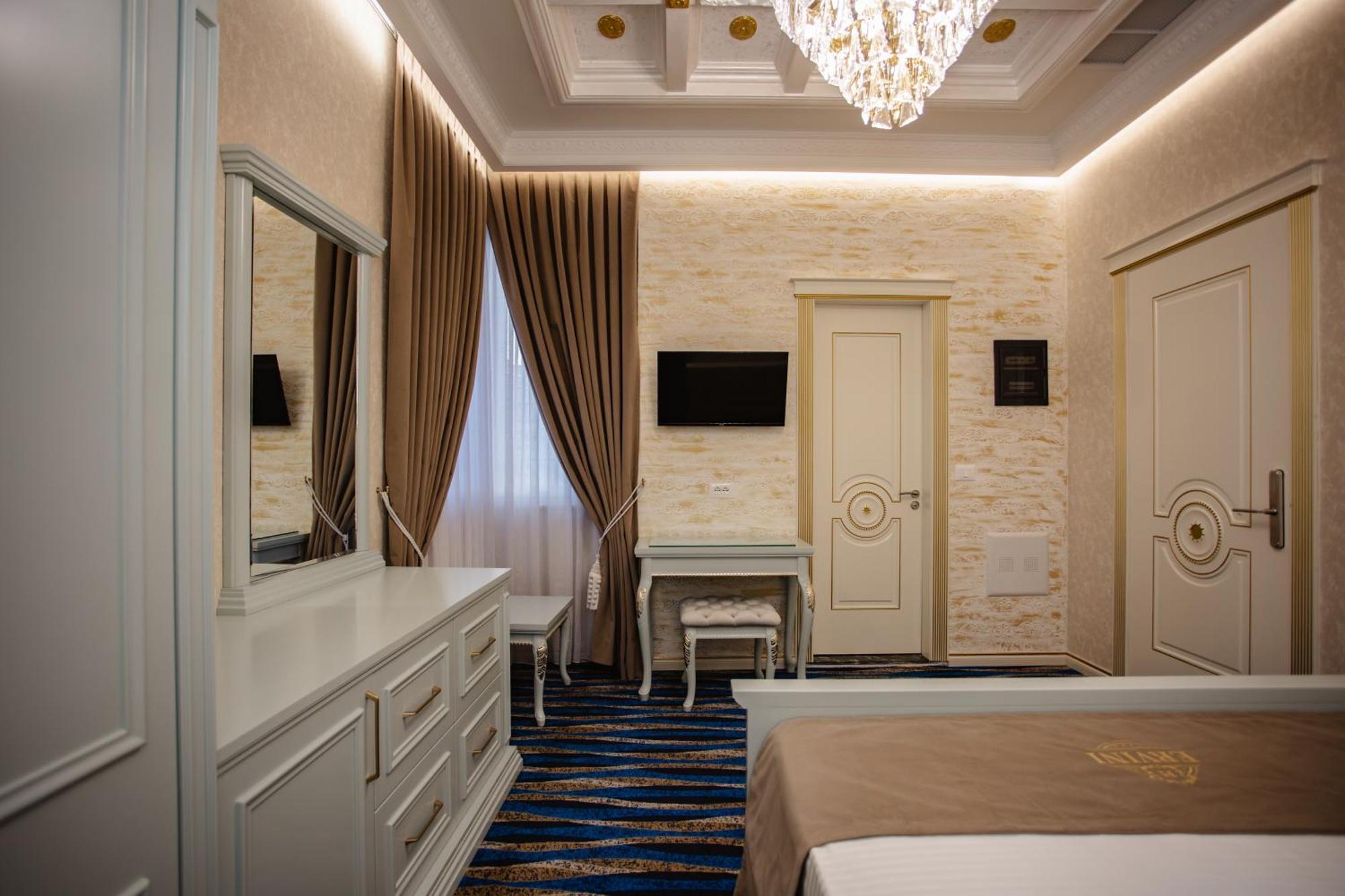 שקודר Ervini Boutique Hotel מראה חיצוני תמונה