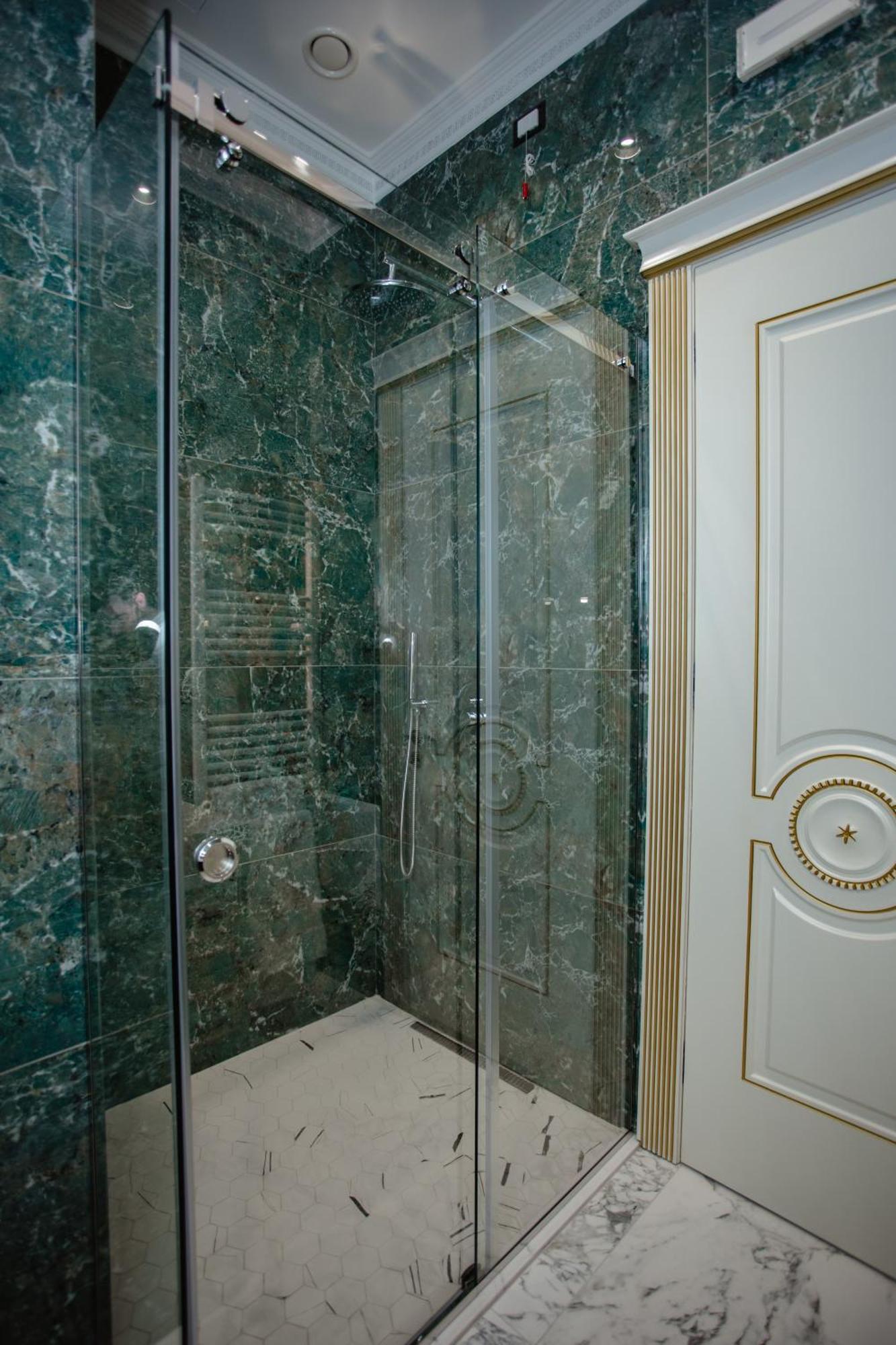 שקודר Ervini Boutique Hotel מראה חיצוני תמונה