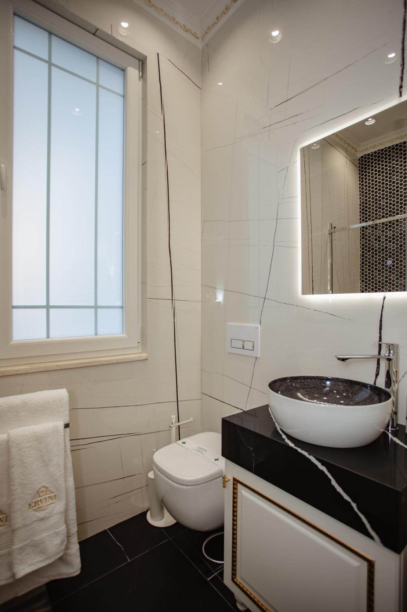שקודר Ervini Boutique Hotel מראה חיצוני תמונה