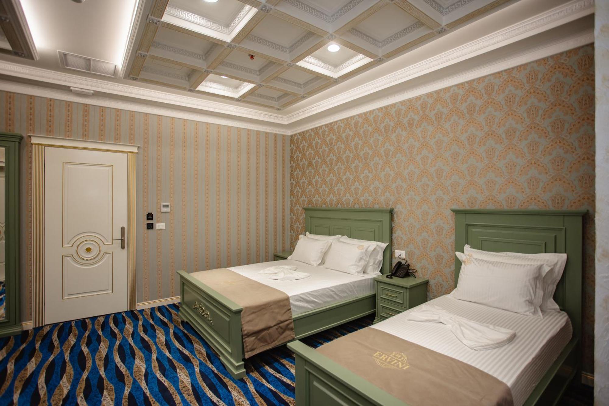 שקודר Ervini Boutique Hotel מראה חיצוני תמונה